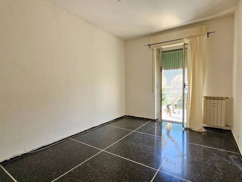 appartamento in vendita a Genova in zona Bolzaneto