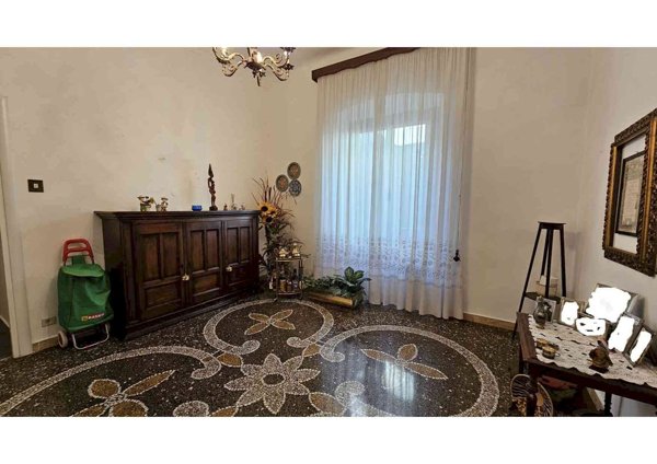 appartamento in vendita a Genova in zona Bolzaneto