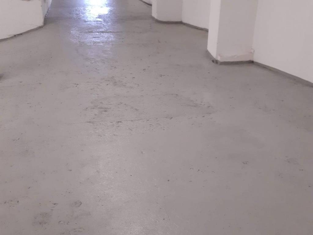 negozio in vendita a Genova in zona Sampierdarena