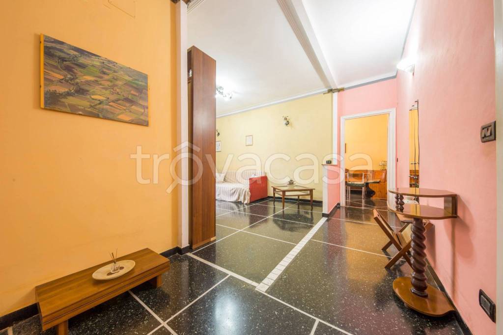 appartamento in vendita a Genova in zona Marassi