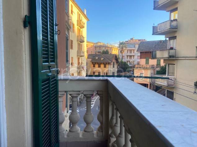 appartamento in vendita a Genova in zona Pegli