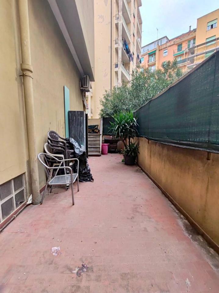 appartamento in vendita a Genova in zona Sampierdarena