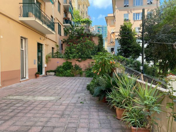 appartamento in vendita a Genova in zona San Teodoro