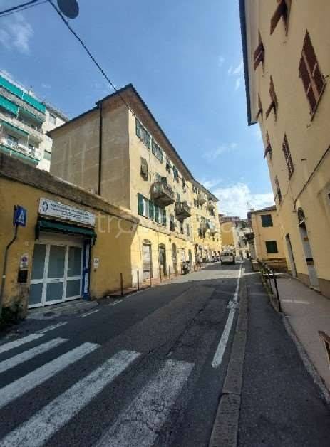 monolocale in vendita a Genova in zona Quezzi