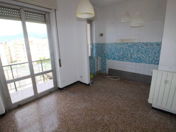 appartamento in vendita a Genova in zona Palmaro / Pra'