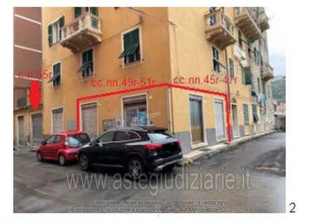 locale di sgombero in vendita a Genova