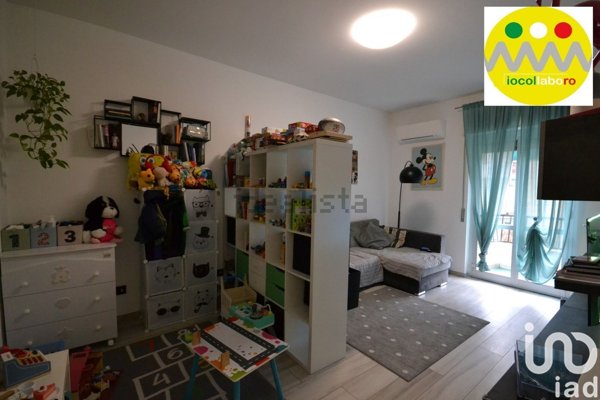 appartamento in vendita a Genova in zona Sestri Ponente