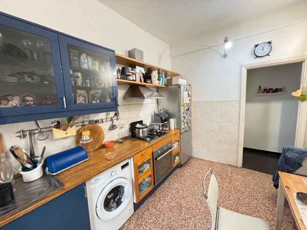 appartamento in vendita a Genova in zona Quezzi