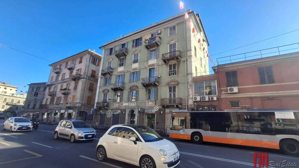 appartamento in vendita a Genova in zona Borzoli