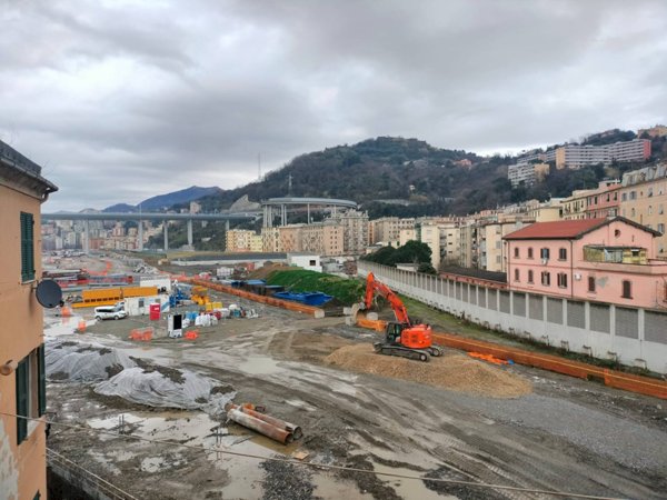 appartamento in vendita a Genova in zona Sampierdarena