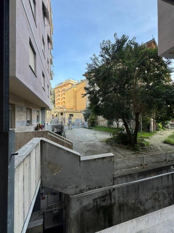 appartamento in vendita a Genova in zona Marassi