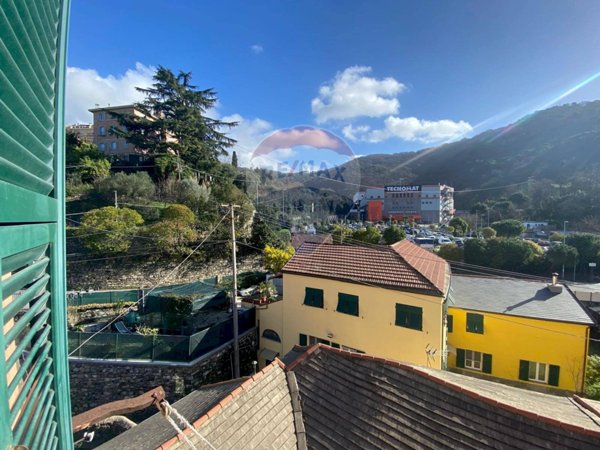 appartamento in vendita a Genova in zona Staglieno