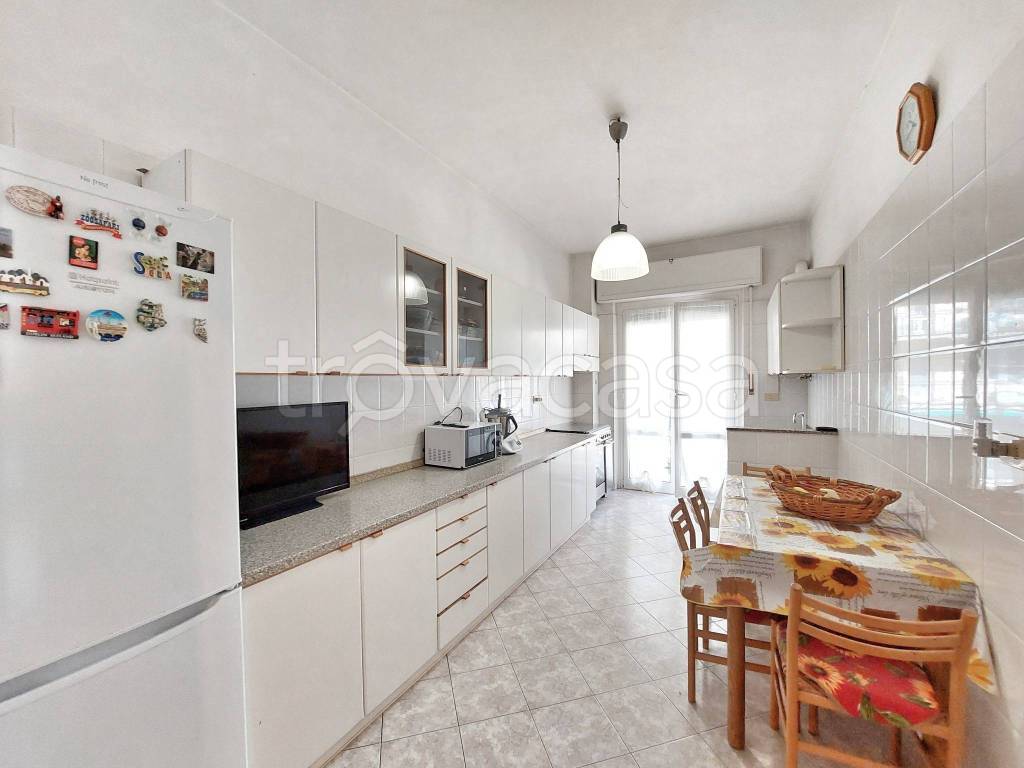 appartamento in vendita a Genova in zona Sampierdarena