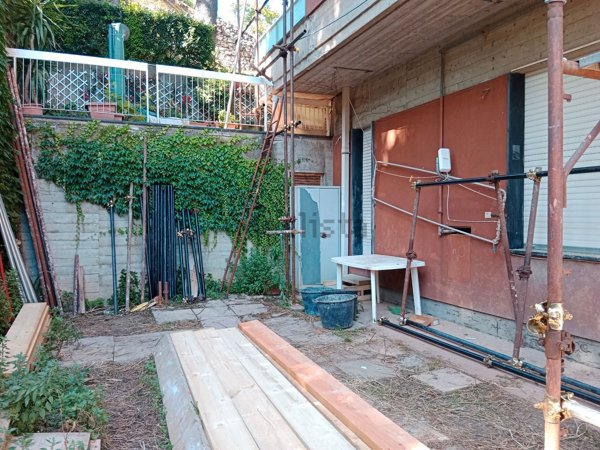 appartamento in vendita a Genova in zona Sestri Ponente