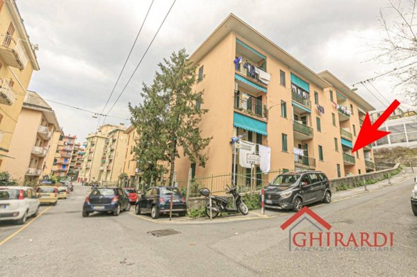 appartamento in vendita a Genova in zona Sestri Ponente