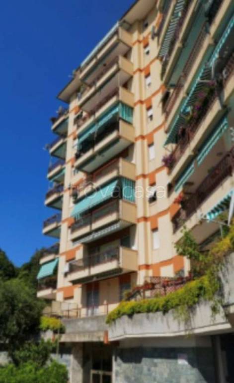 appartamento in vendita a Genova in zona Pegli