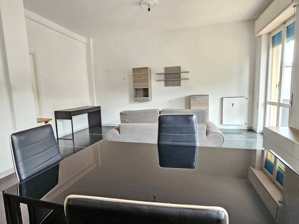 appartamento in vendita a Genova in zona Pontedecimo