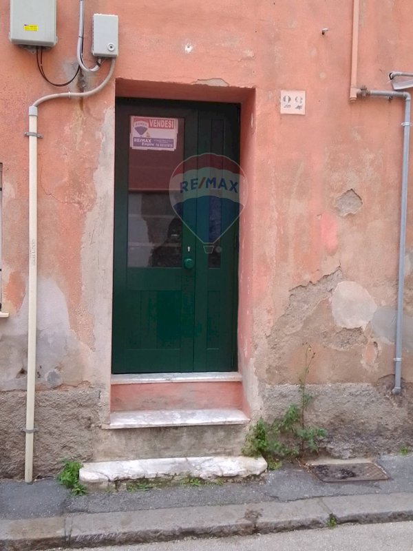 appartamento in vendita a Genova in zona Palmaro / Pra'