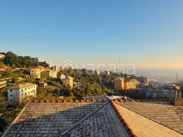 appartamento in vendita a Genova in zona Lagaccio / Granarolo