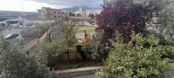 appartamento in vendita a Genova in zona Palmaro / Pra'