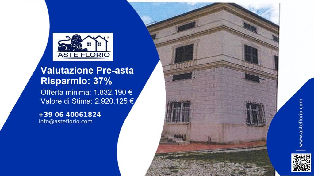 quadrivano in vendita a Genova in zona Sturla