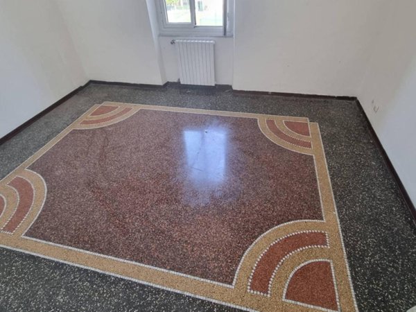 appartamento in vendita a Genova in zona Sampierdarena