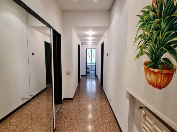 appartamento in vendita a Genova in zona Pegli