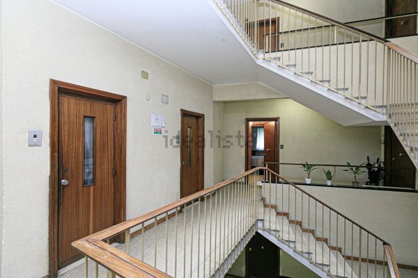 appartamento in vendita a Genova in zona Rivarolo