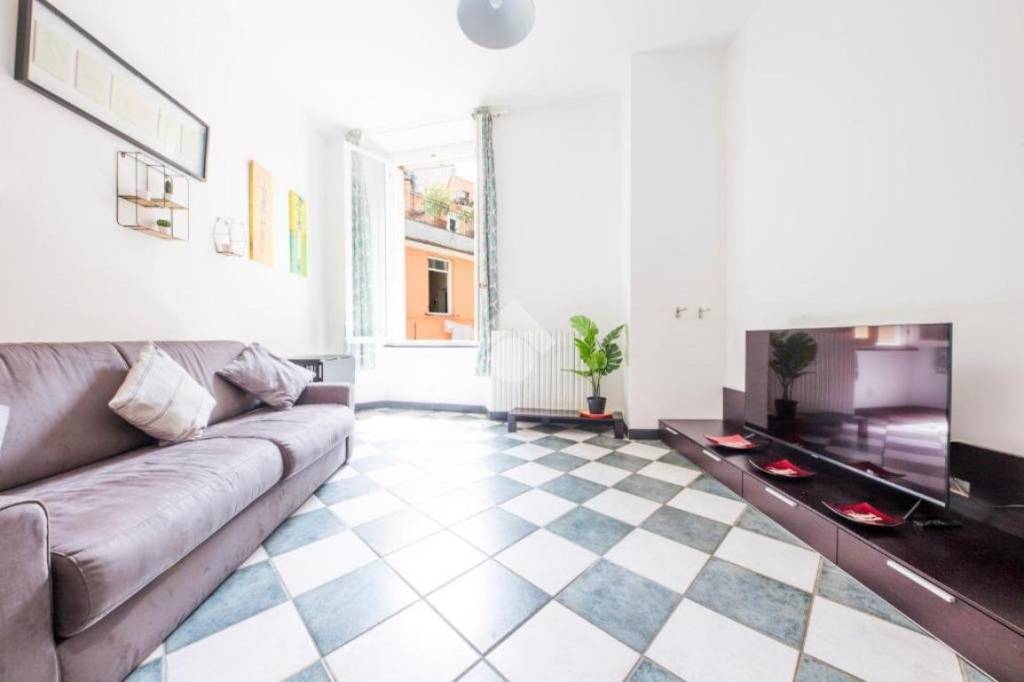 appartamento in vendita a Genova in zona Sottoripa / Maddalena / Molo
