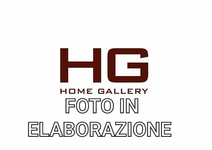appartamento in vendita a Genova in zona Foce