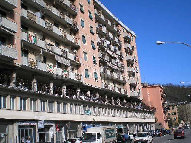 appartamento in vendita a Genova in zona Molassana