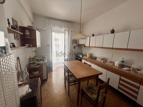 appartamento in vendita a Genova in zona Palmaro / Pra'