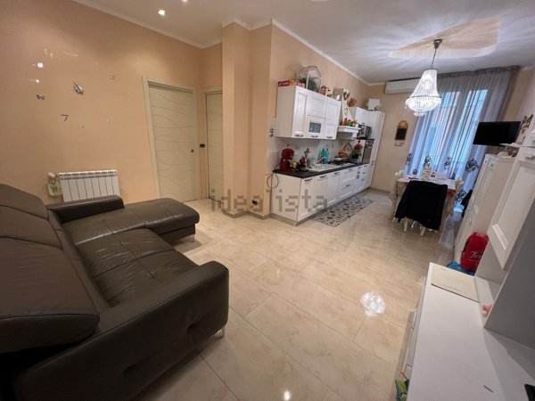 appartamento in vendita a Genova in zona Sampierdarena