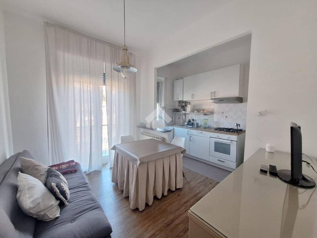 appartamento in vendita a Genova in zona Bolzaneto