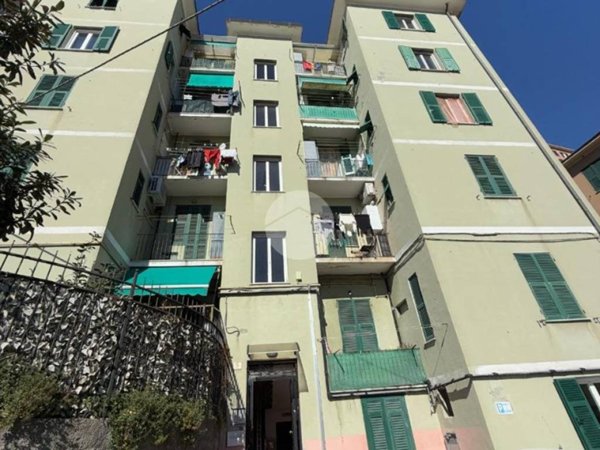 appartamento in vendita a Genova in zona Staglieno