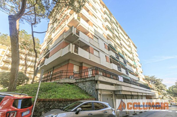 appartamento in vendita a Genova in zona Pegli