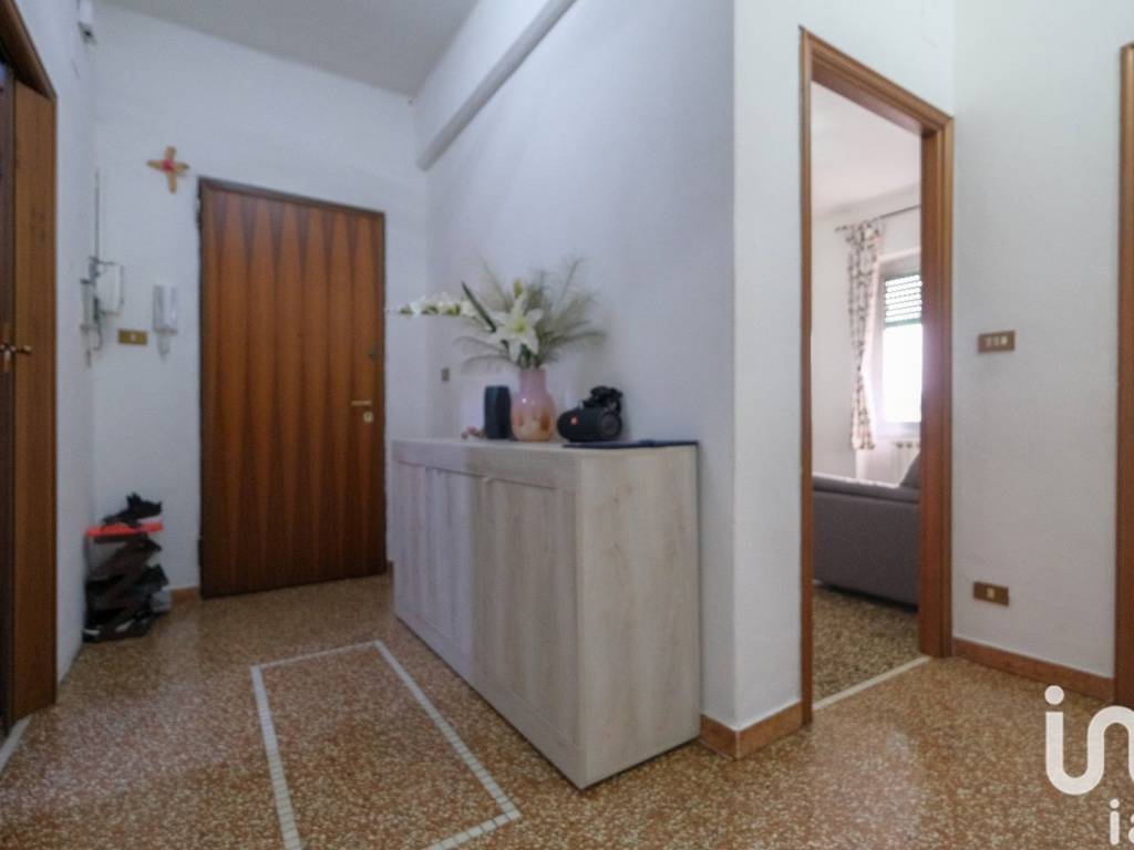 appartamento in vendita a Genova in zona Sampierdarena