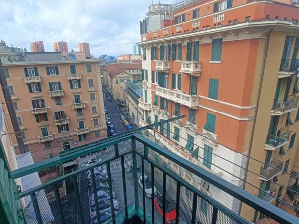 appartamento in vendita a Genova in zona Cornigliano