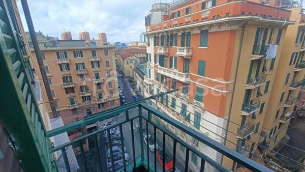 appartamento in vendita a Genova in zona Sampierdarena
