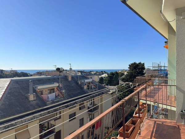 appartamento in vendita a Genova in zona Albaro