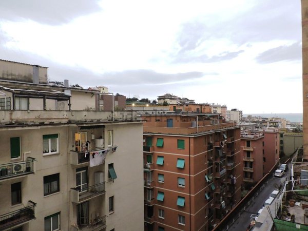 appartamento in vendita a Genova in zona Sampierdarena