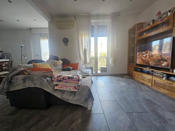 appartamento in vendita a Genova in zona Sturla