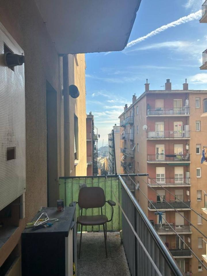 appartamento in vendita a Genova in zona Sampierdarena