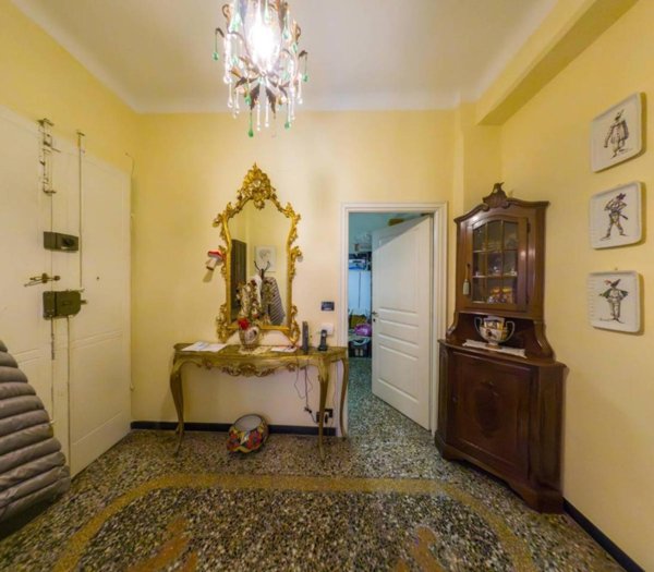 appartamento in vendita a Genova in zona Pegli