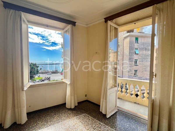 appartamento in vendita a Genova in zona Pegli