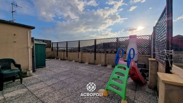 appartamento in vendita a Genova in zona Certosa