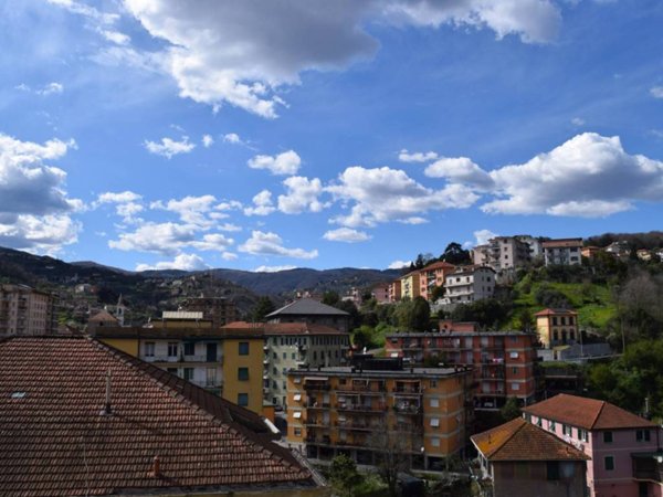 appartamento in vendita a Genova in zona Bolzaneto