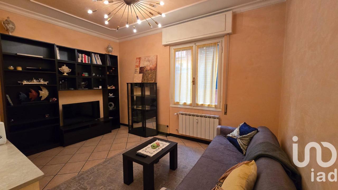 appartamento in vendita a Genova in zona Sottoripa / Maddalena / Molo
