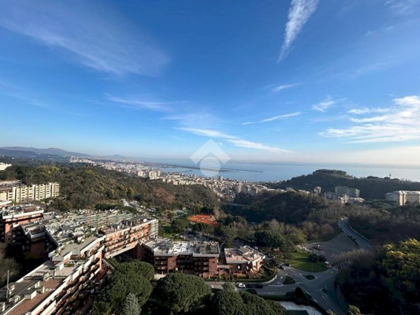 appartamento in vendita a Genova in zona Pegli