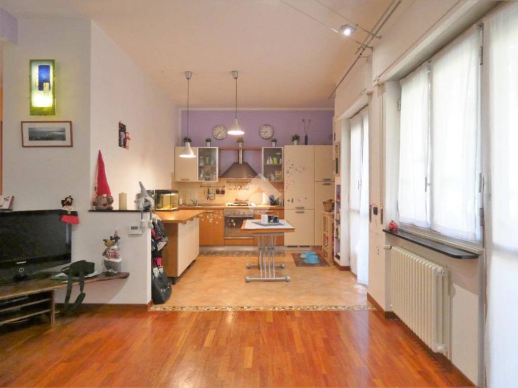 appartamento in vendita a Genova in zona Oregina